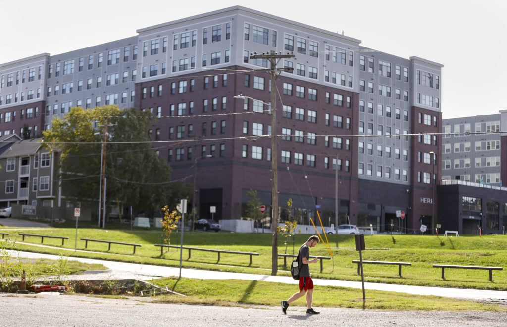 City Commission to vote again on HERE parking plan after zoning debate